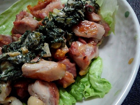 白菜とセロリの葉の醤油ハチミツマヨ味噌ソースダレ鶏